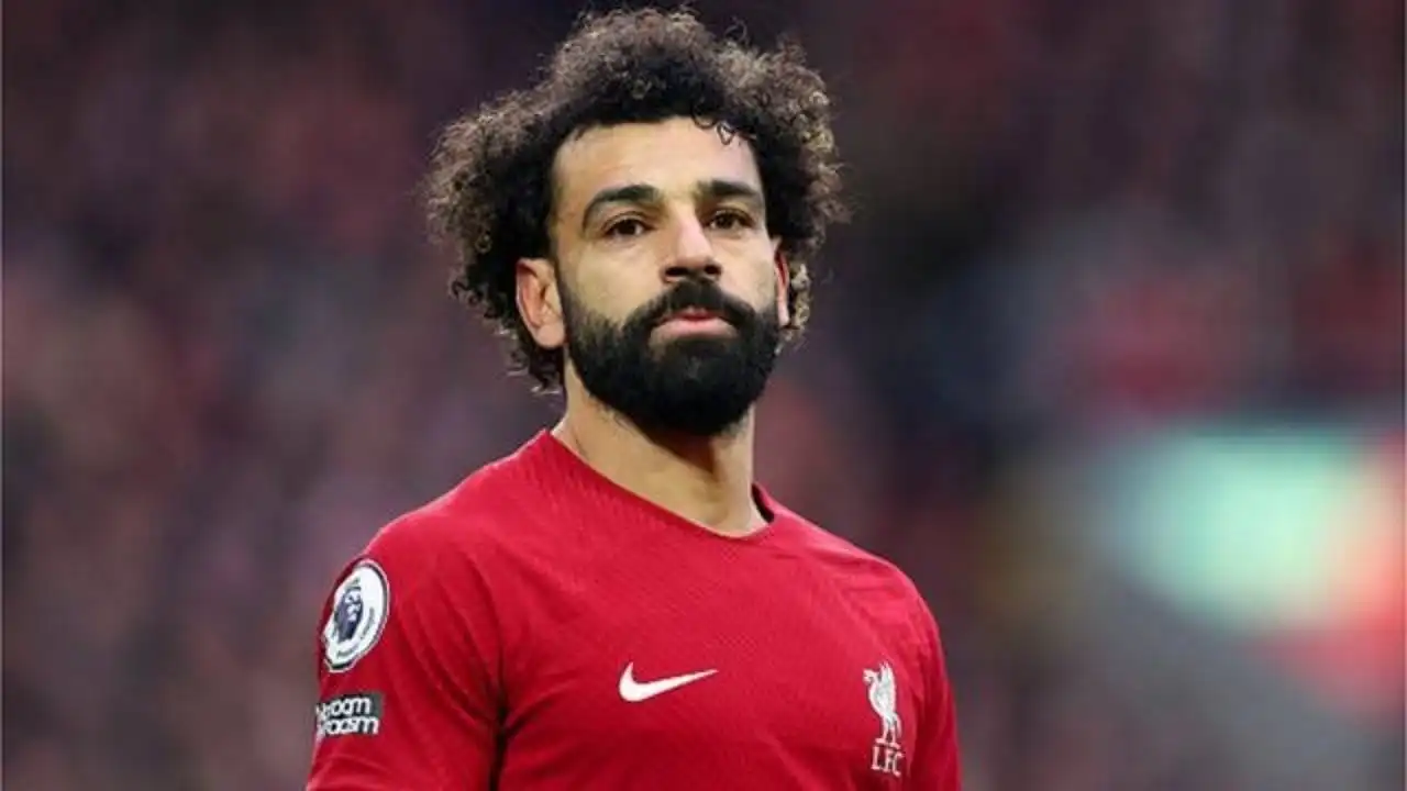 يورجن كلوب يدافع عن محمد صلاح بعد تعرضه للهجوم