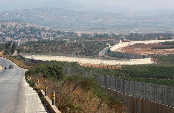 لبنان على المحك.. ألمانيا تنصح مواطنيها بمغادرة البلاد بسبب التوترات الأمنية