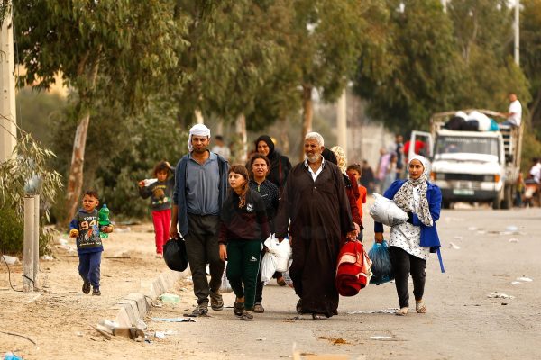 إسرائيل توافق "مبدئيا" على عودة النازحين الفلسطينيين إلى شمال غزة