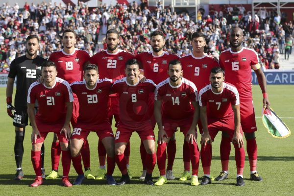 إصابة وسام أبو علي تثير قلق جماهير الأهلي والمنتخب الفلسطيني