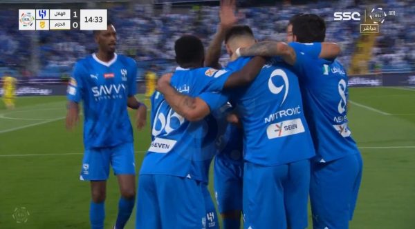 الهلال يتوج بلقب الدوري السعودي للمرة 19 في تاريخه بعد الفوز على الحزم