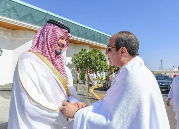 الرئيس السيسي يشكر خادم الحرمين وولي العهد على حفاوة الاستقبال وحسن تنظيم الحج