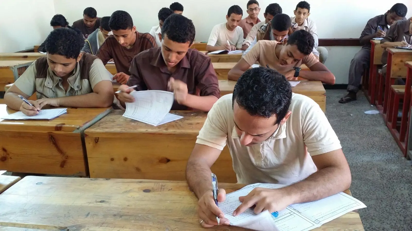 الثانوية العامة.. إحالة لجنة كاملة للتحقيق بعد تسريب امتحان الإنجليزي في الشرقية