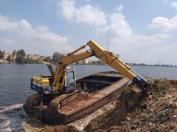 وزير الري يتابع أعمال تطوير نهر النيل وفرعيه وإزالة التعديات على مجرى النهر