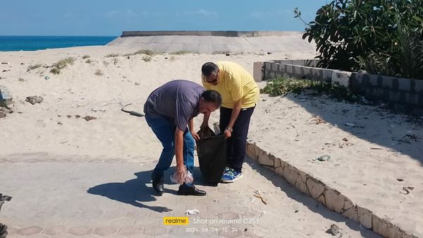 محافظ شمال سيناء يطلق مبادرة " هنظف بلدنا..انزل وشارك "..بالصور