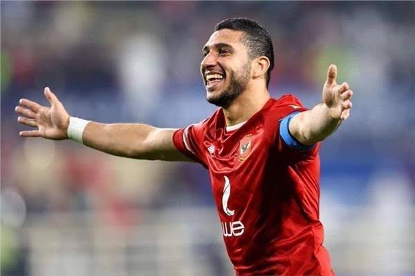 رامي ربيعة يضع منتخب مصر في المقدمة برأسية في شباك كاب فيردي