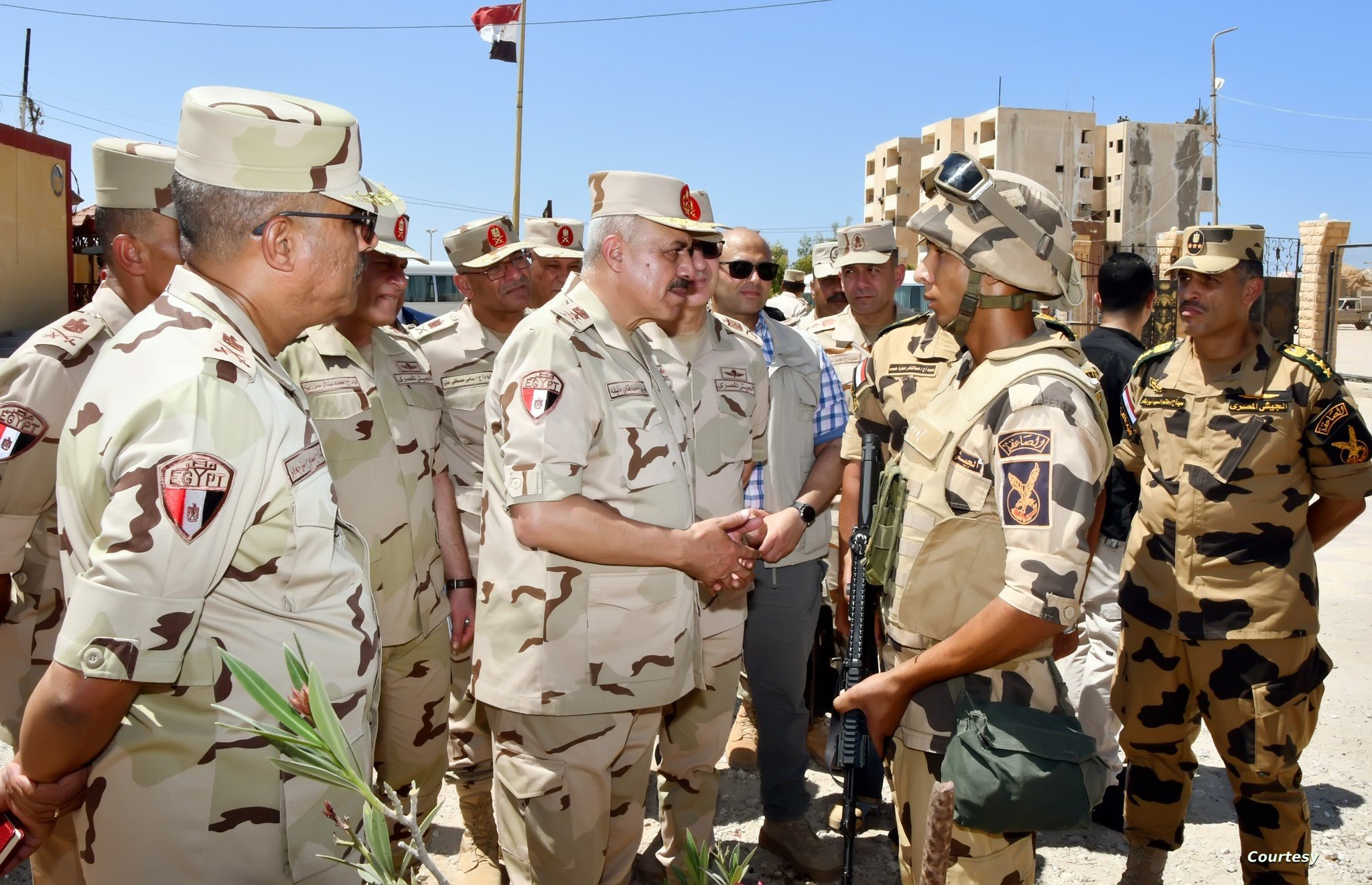 تفاصيل جولة رئيس أركان حرب القوات المسلحة إجراءات تأمين الحدود الشمالية الشرقية