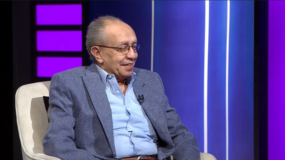 المخرج المسرحى عصام السيد يؤكد أن عالم الإخراج أوسع وأشمل من عالم التمثيل