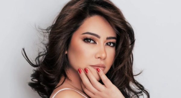 "شيرين عبد الوهاب تتألق بفيلم وثائقي وأرقام قياسية وألبوم جديد