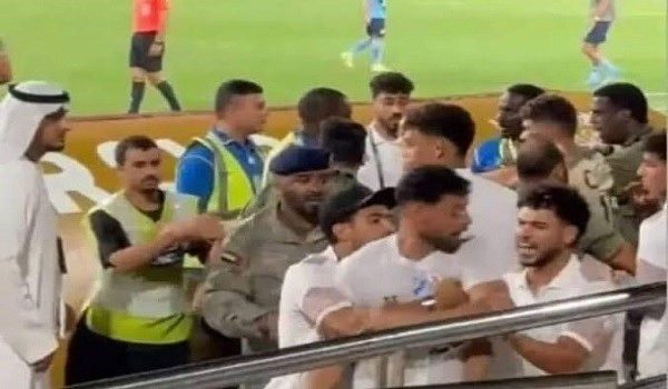 نادي الزمالك يدرس الانسحاب من بطولة السوبر المصري بعد أزمة دونجا ومصطفى شلبي