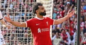 محمد صلاح لاعب ليفربول يكتسح التصويت على أفضل لاعب في الدوري الإنجليزي