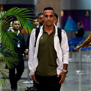 رئيس النصر الليبي يهدي الجماهير تذاكر مباراة الزمالك في اعتزال خالد حسين