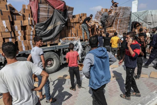 مصر تكثّف استعداداتها لإدخال المساعدات إلى غزة عبر معبر رفح - 7 - سيناء الإخبارية