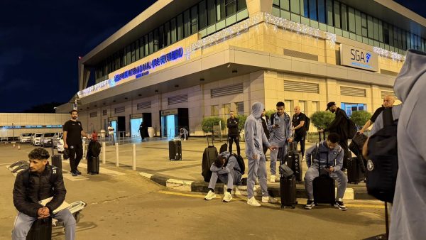 لحظات الرعب في سماء أنجولا.. مطبات جوية تهدد بعثة بيراميدز بعد التأهل التاريخي لدوري الأبطال