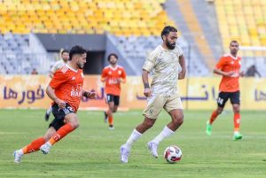 انتهاء مباراة الأهلي وفاركو بالتعادل الإيجابي بين الفريقين بالدوري المصري الممتاز - 5 - سيناء الإخبارية