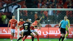 التعادل الإيجابي 1- 1 يحسم نتيجة مباراة الأهلي والزمالك في القمة 129 - 7 - سيناء الإخبارية