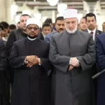 الجامع الأزهر يشهد إقبالًا كبيرًا في الليلة الخامسة عشرة من رمضان لأداء صلاتي العشاء والتراويح - 1 - سيناء الإخبارية