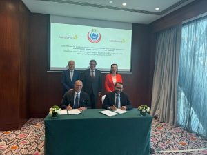 وزير الصحة يشهد توقيع خطاب نوايا مع شركة أسترازينيكا لتوطين الاختبارات الجينية الجزيئية المتقدمة - 5 - سيناء الإخبارية