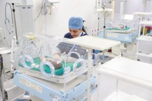 وزير الصحة يوجه بوضع برنامج زمني واضح لتطوير شامل بمستشفى أطفال مصر - 7 - سيناء الإخبارية