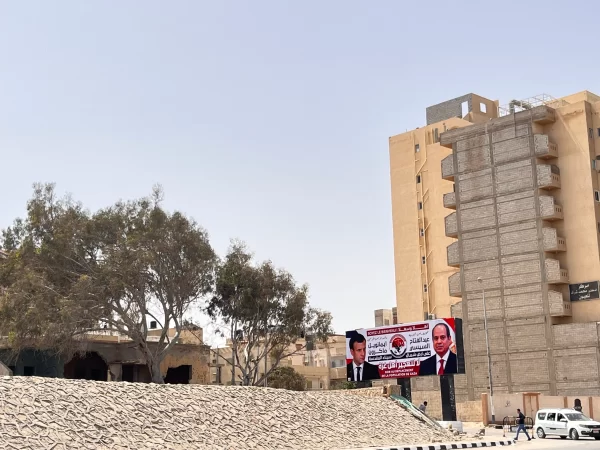 العريش تستعد لاستقبال الرئيس الفرنسي ماكرون في زيارة رسمية تحمل أبعادًا إنسانية وسياسية - 9 - سيناء الإخبارية