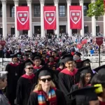 تصعيد غير مسبوق بين إدارة ترامب وجامعة هارفارد..تفاصيل - 1 - سيناء الإخبارية