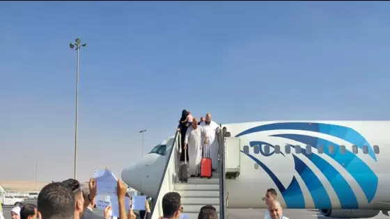 وصول أولى رحلات الحجاج إلى مطار القاهرة