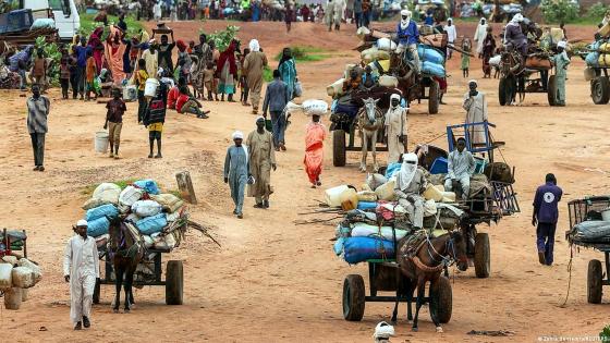 الهاربين من الحرب والنازحين من جحيم القتال في السودان