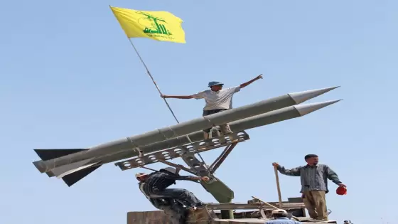 توقف مفاجئ لإطلاق النار من حزب الله يثير تساؤلات في إسرائيل