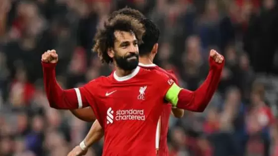 ليفربول يرد على شائعات رحيل محمد صلاح للدوري السعودي