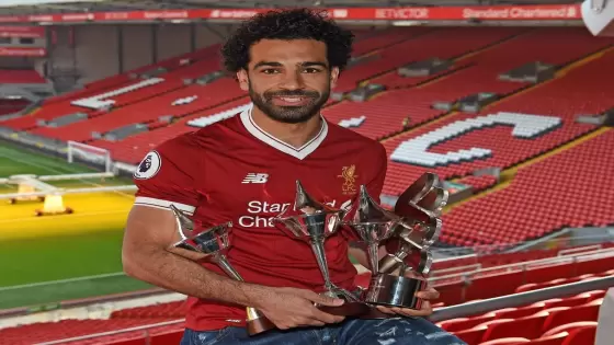 محمد صلاح لاعب ليفربول الإنجليزي يتوج بجائزة أفضل لاعب في مواجهة الريدز